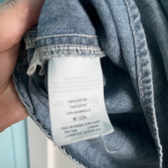 Madewell Chambray Denim Shirt, XS - Picture 9 of 9